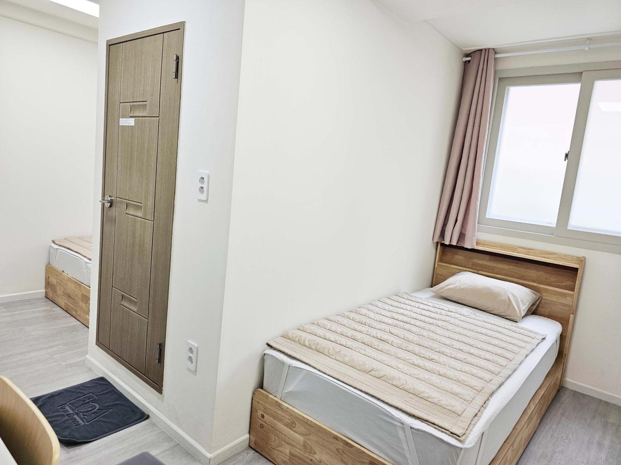 Boa Travel House Hostel