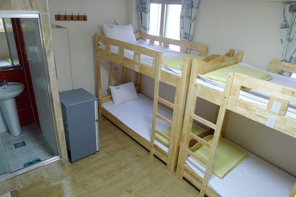 Boa Travel House Hostel *